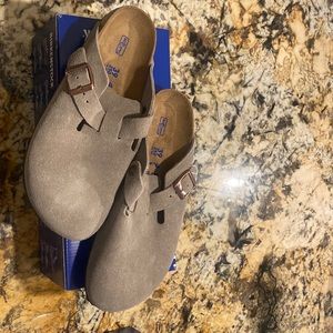 Boston Birkenstocks, Taupe, Size 39, Narrow Fit